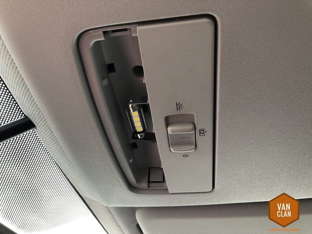 Dämmung im Motorinnenraum gesucht - VW Caddy 3 (2K) Interieur + Exterieur -  VW Caddy Forum + Community